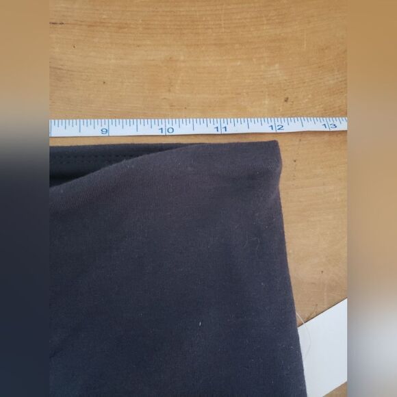 Svelte Small NWT Dark Grey Tummy Control Cropped Ruched Capri Leggings Yoga - Picture 11 of 11